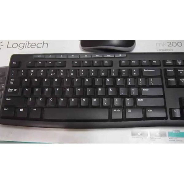 Combo Bàn phím và chuột dây Logitech MK200 chính hãng